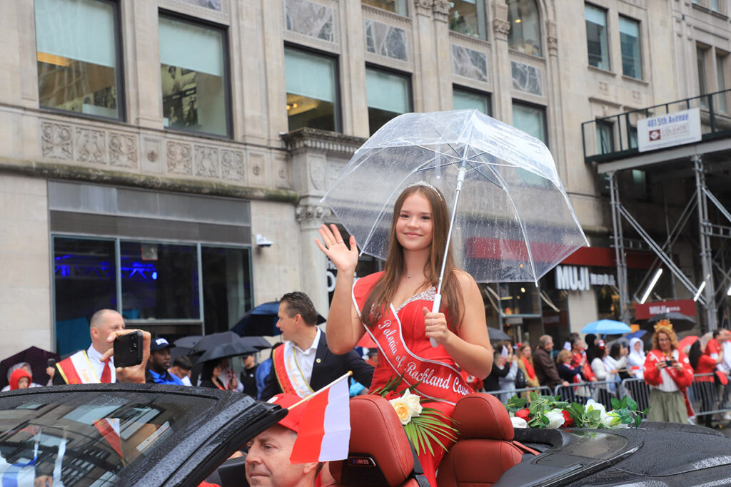 89. Parada Pułaskiego w Nowym Jorku – studenci, młodzież i Ridgewood