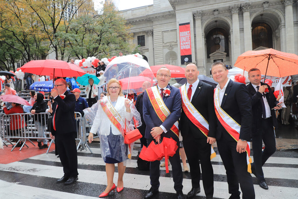 89. Parada Pułaskiego w Nowym Jorku – studenci, młodzież i Ridgewood