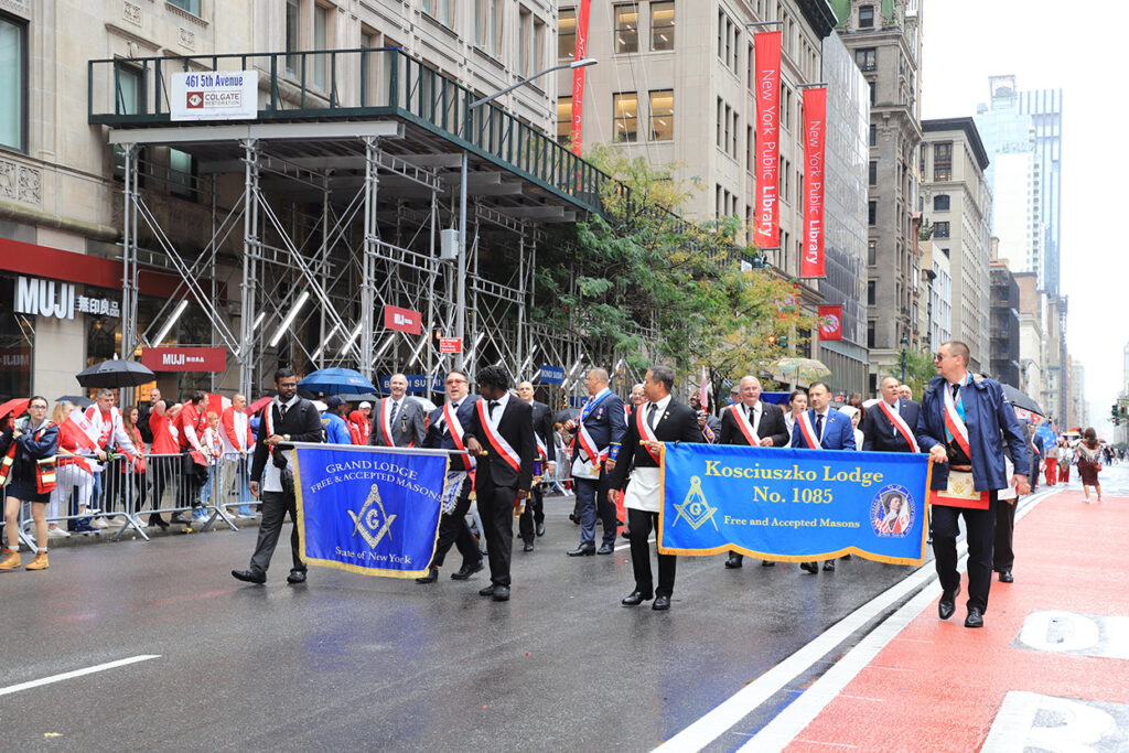 89. Parada Pułaskiego w Nowym Jorku – studenci, młodzież i Ridgewood