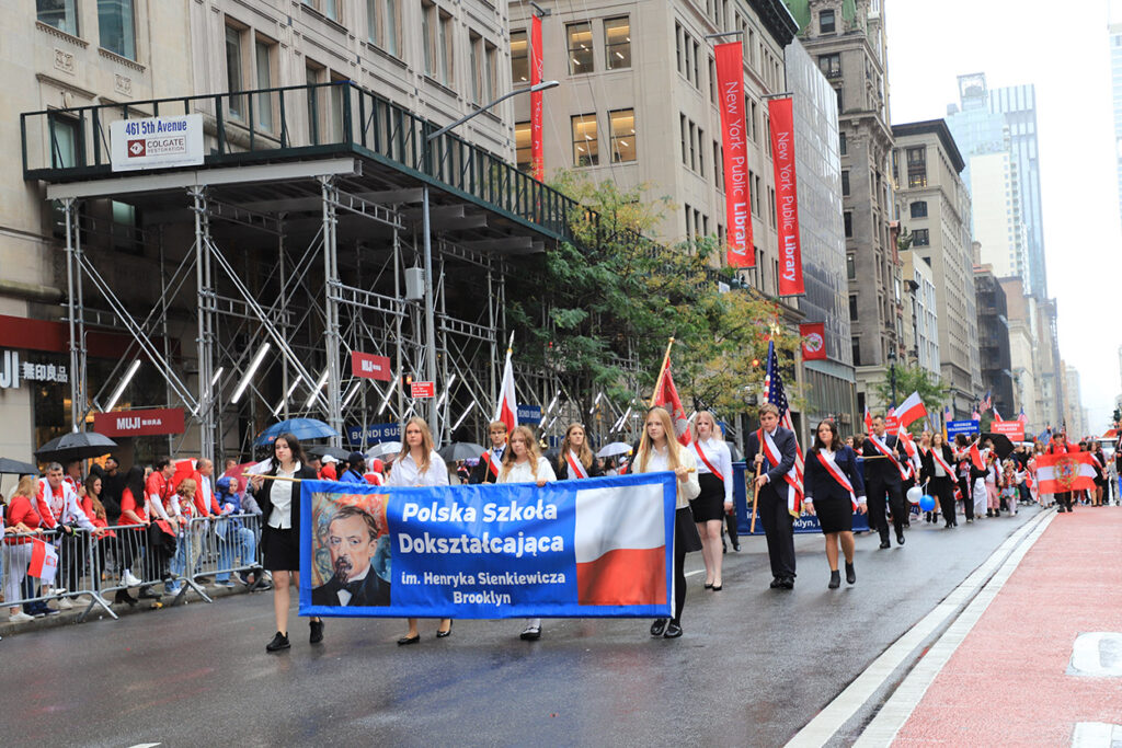 89. Parada Pułaskiego w Nowym Jorku – szkoły polonijne, Ozone Park i Long Island
