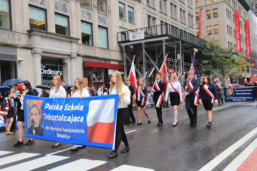 89. Parada Pułaskiego w Nowym Jorku – szkoły polonijne, Ozone Park i Long Island