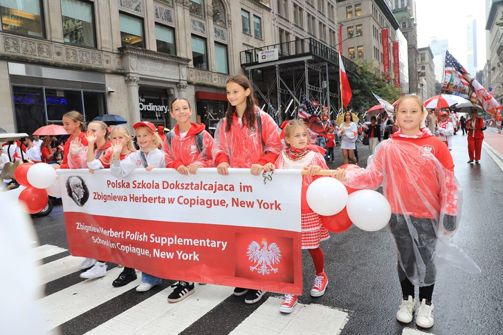 89. Parada Pułaskiego w Nowym Jorku – szkoły polonijne, Ozone Park i Long Island