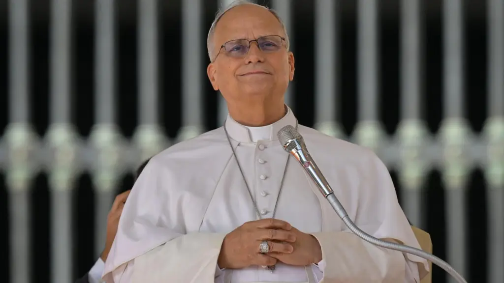 Pope health post op head