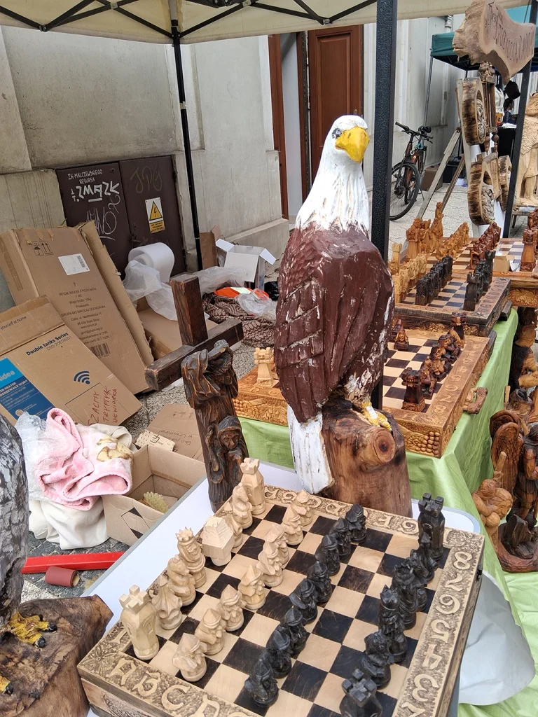 Sculpture chess