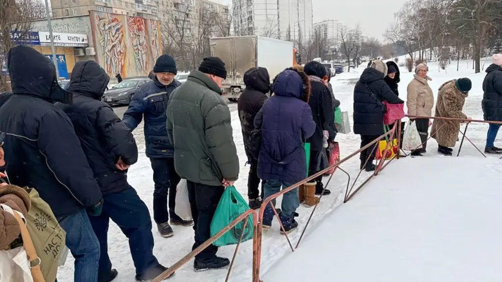 Ukr aid vatican winter head